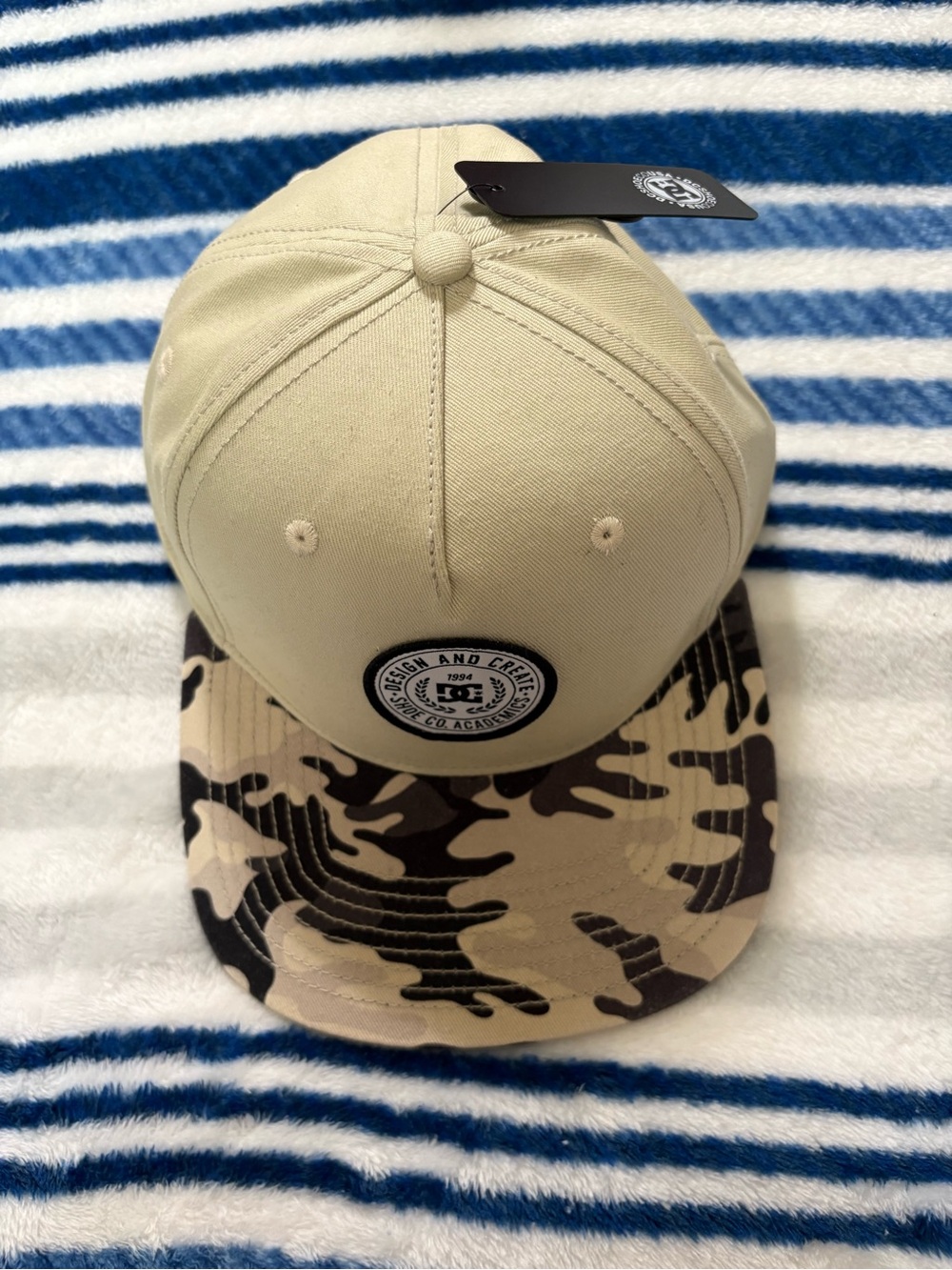 NWT DC tan camo adjustable hat